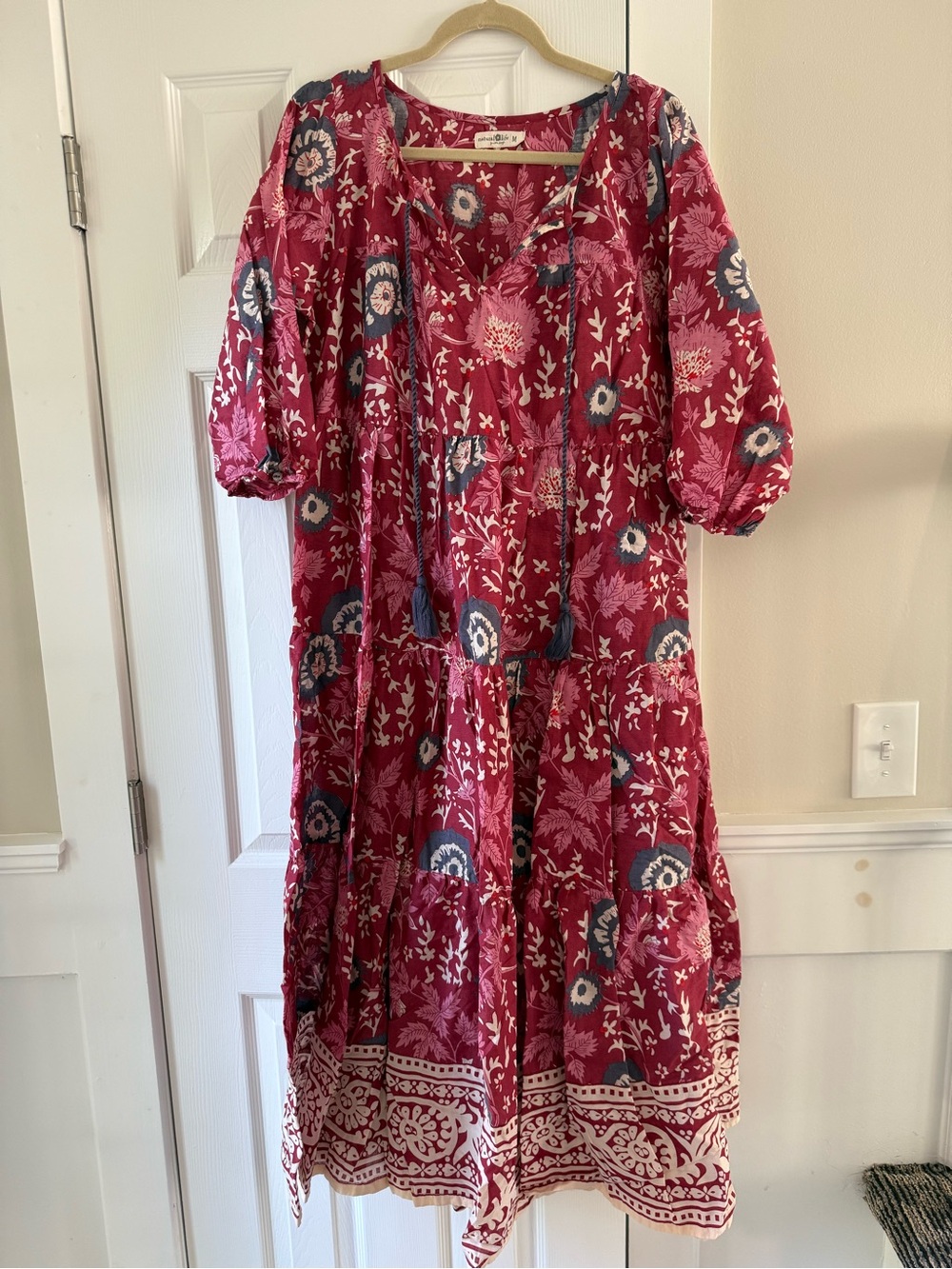 Natural Life Auguste boho Floral maxi dress tiered skirt and tassel Tie M EC1